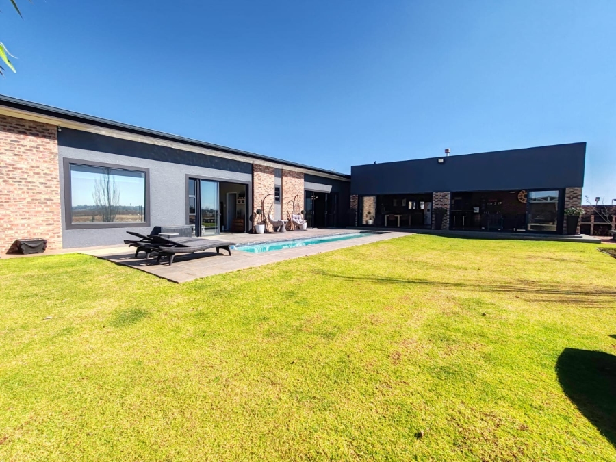 3 Bedroom Property for Sale in Grimbeeck Park North West